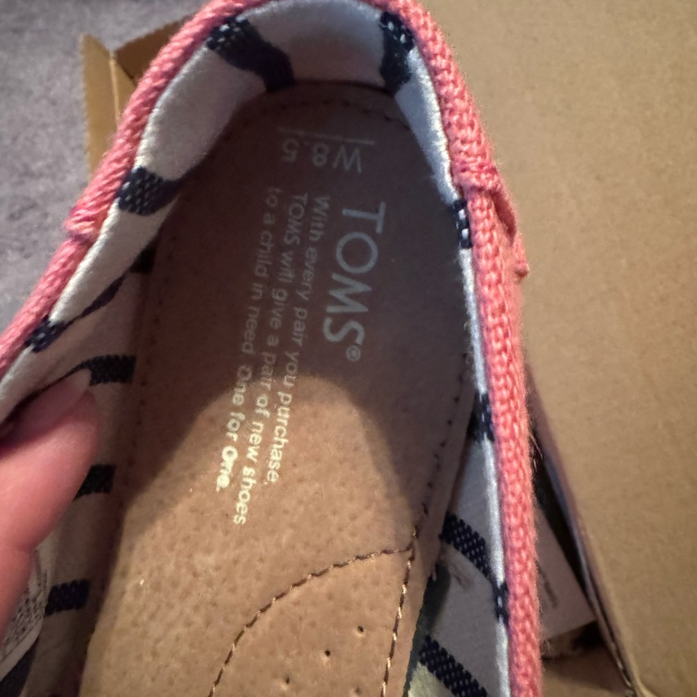 Brand New Toms